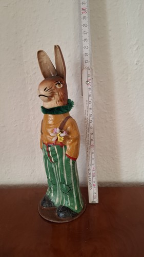 Pappmache candy container hase - pappmache,
