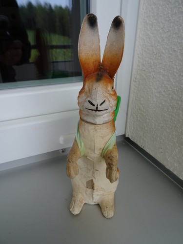 Alter osterhase pappmache - osterhase,